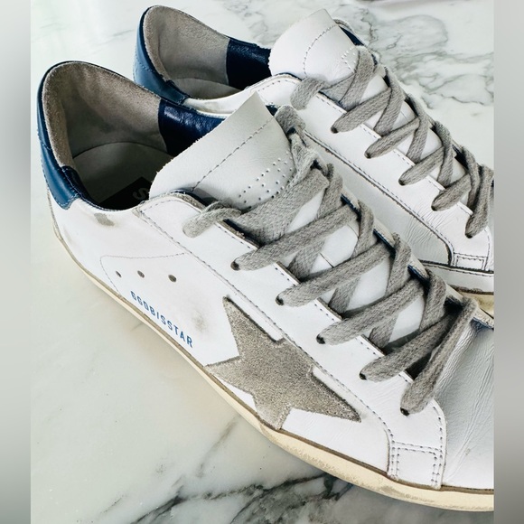 Golden Goose Superstar Sneakers - Picture 5 of 7